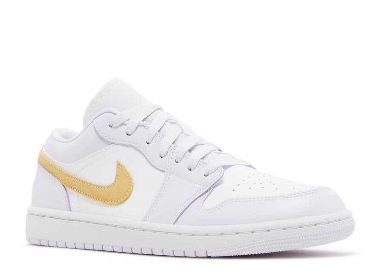 Air Jordan 1 Low Barely Grape