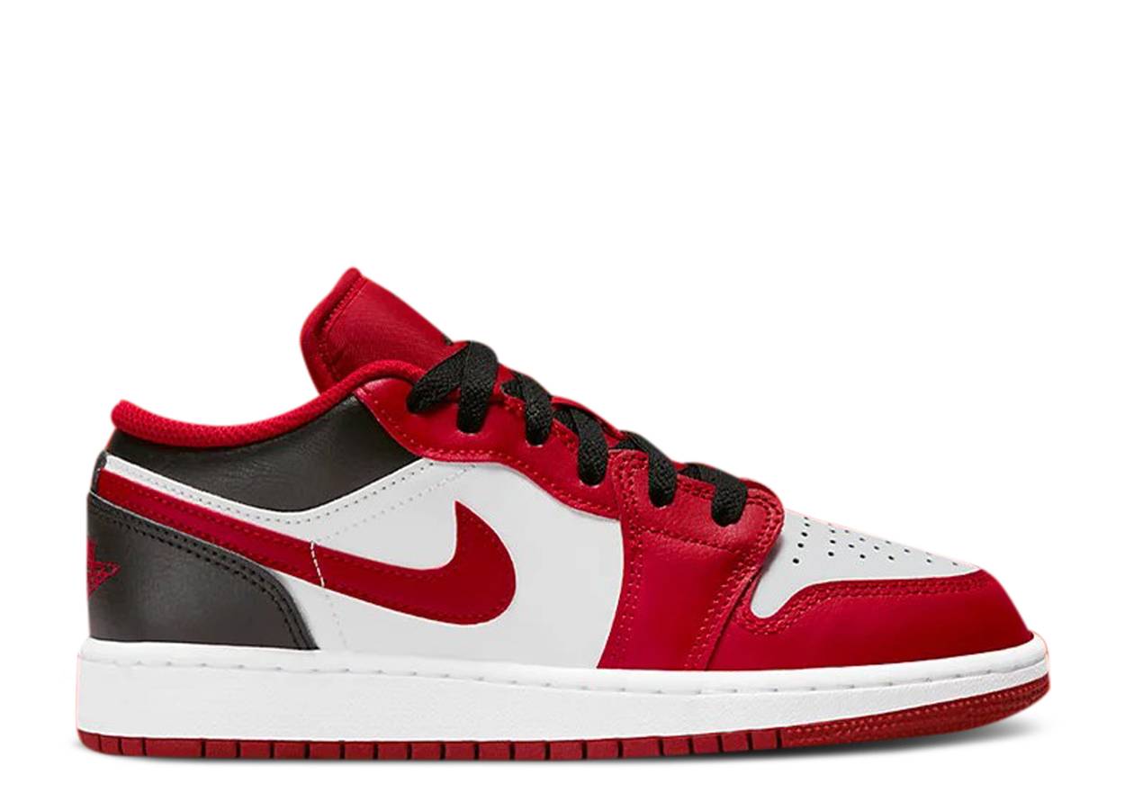 Air Jordan 1 Low Bulls
