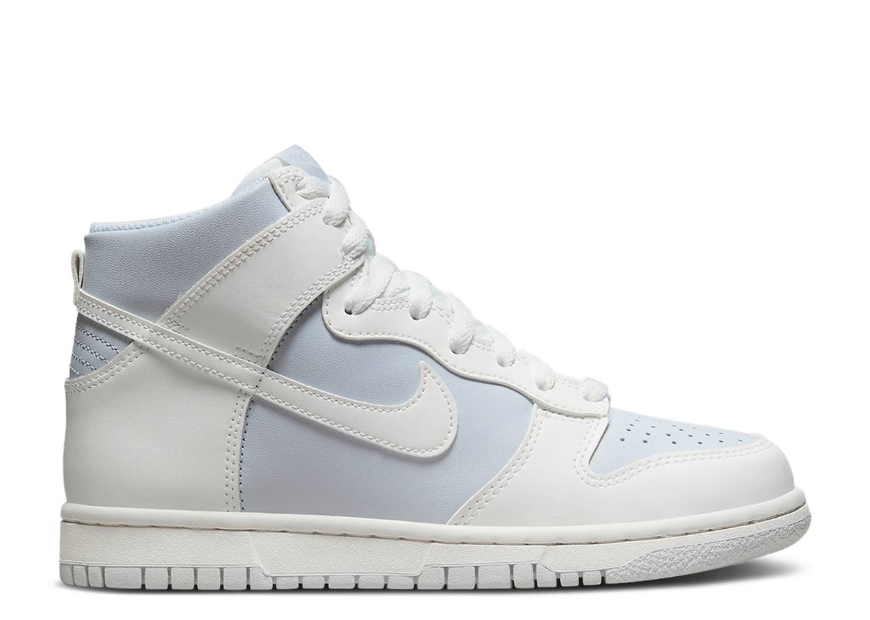 Dunk High Summit White Football Grey
