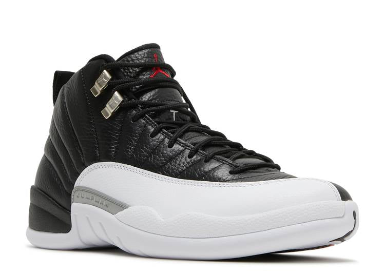 Air Jordan 12 Playoffs 2022