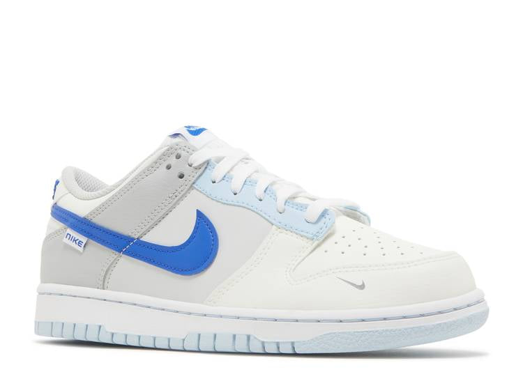 Dunk Low Ivory Hyper Royal