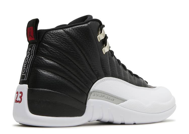 Air Jordan 12 Playoffs 2022