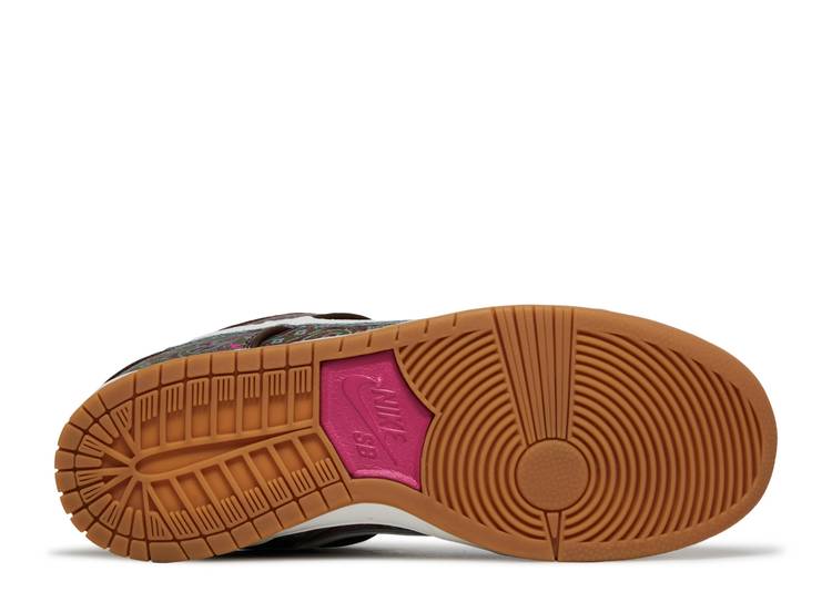 SB Dunk Low Paisley Brown